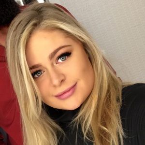 Meet your Posher, Bianca